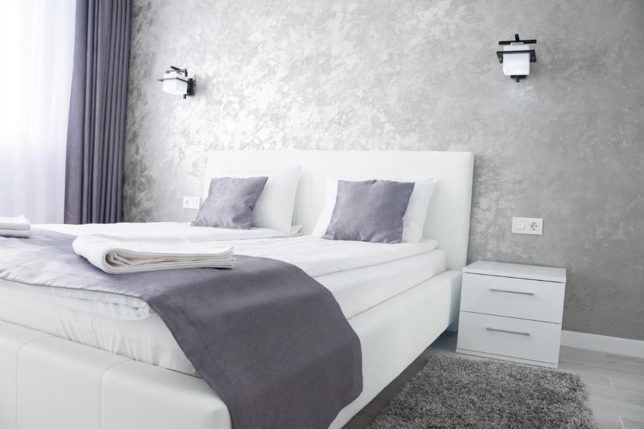 Gala Residence In Oradea Bagian luar foto