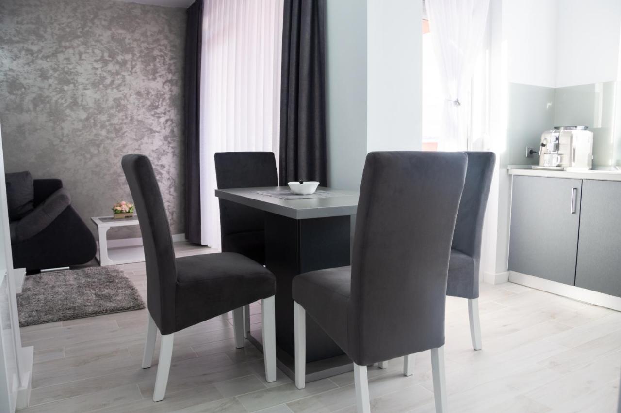 Gala Residence In Oradea Bagian luar foto